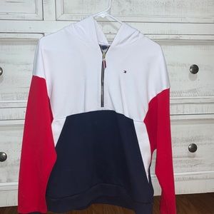 TOMMY HILFIGER ZIP UP HOODIE